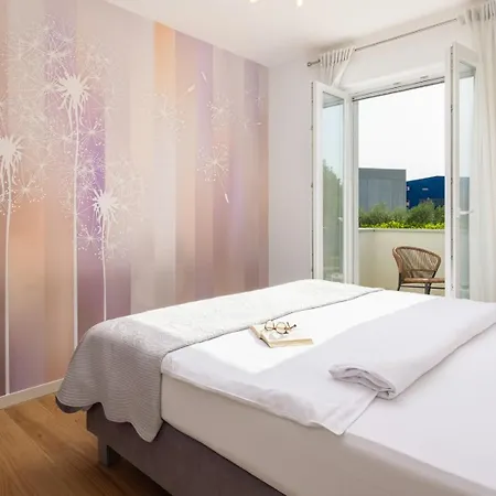 Marijeta Exclusive 5 Star With 50sqm Private Pool, 6 Bedrooms And Playroom Villa *