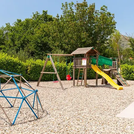 Marijeta Exclusive 5 Star With 50sqm Private Pool, 6 Bedrooms And Playroom Spalato