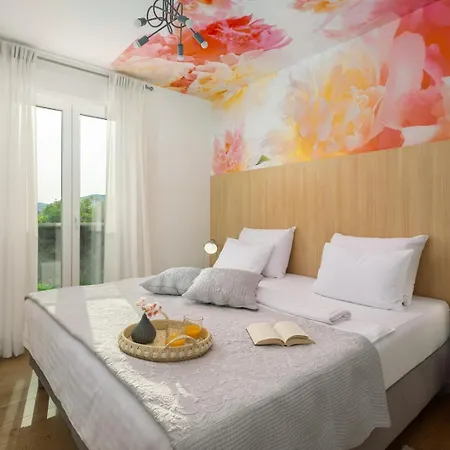 Marijeta Exclusive 5 Star With 50sqm Private Pool, 6 Bedrooms And Playroom Villa