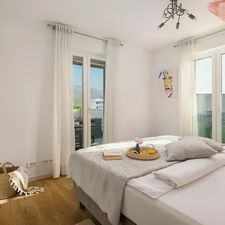 Villa Marijeta Exclusive 5 Star With 50sqm Private Pool, 6 Bedrooms And Playroom *